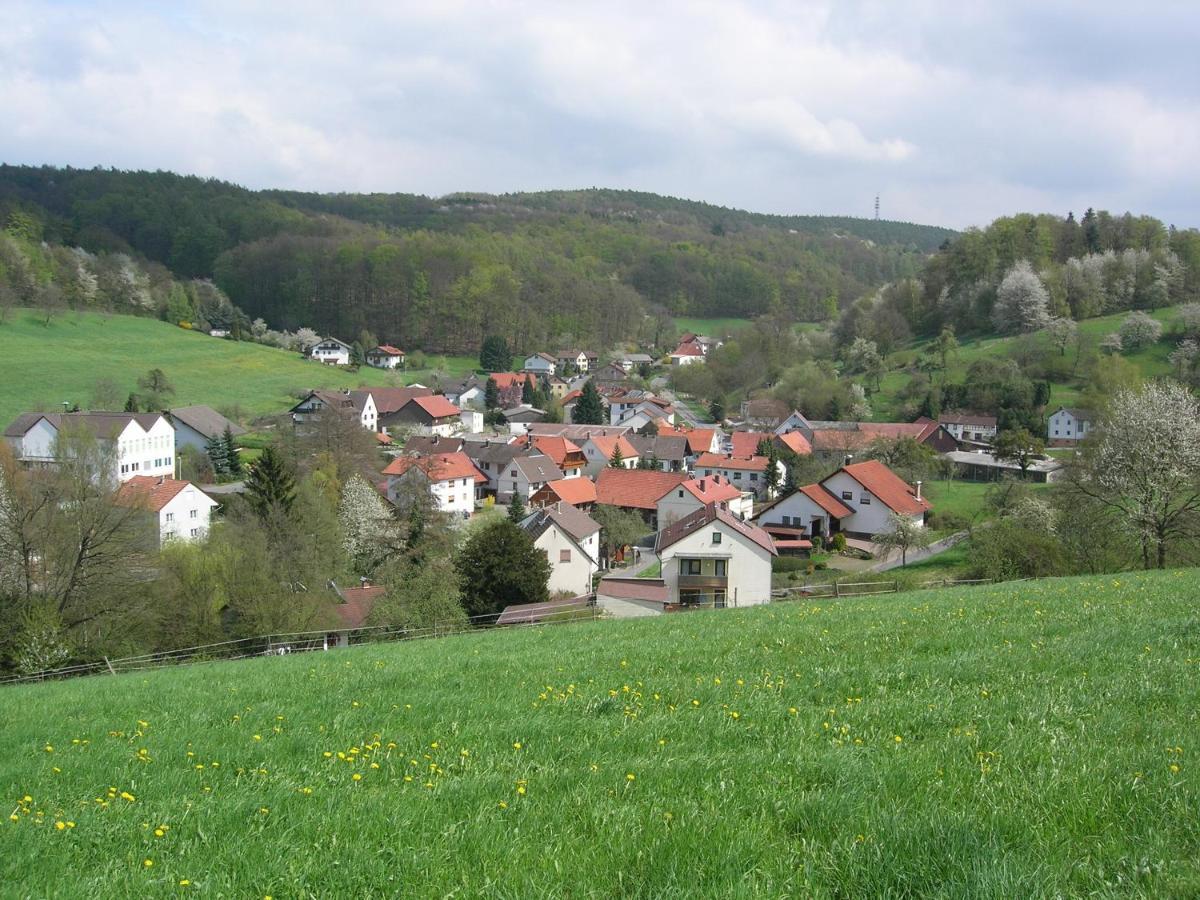 Gasthaus Zum Hohenstein Ober-Kainsbach Exterior photo